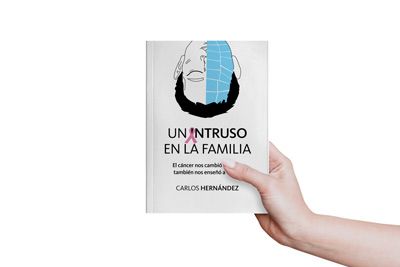 Un intruso en la familia